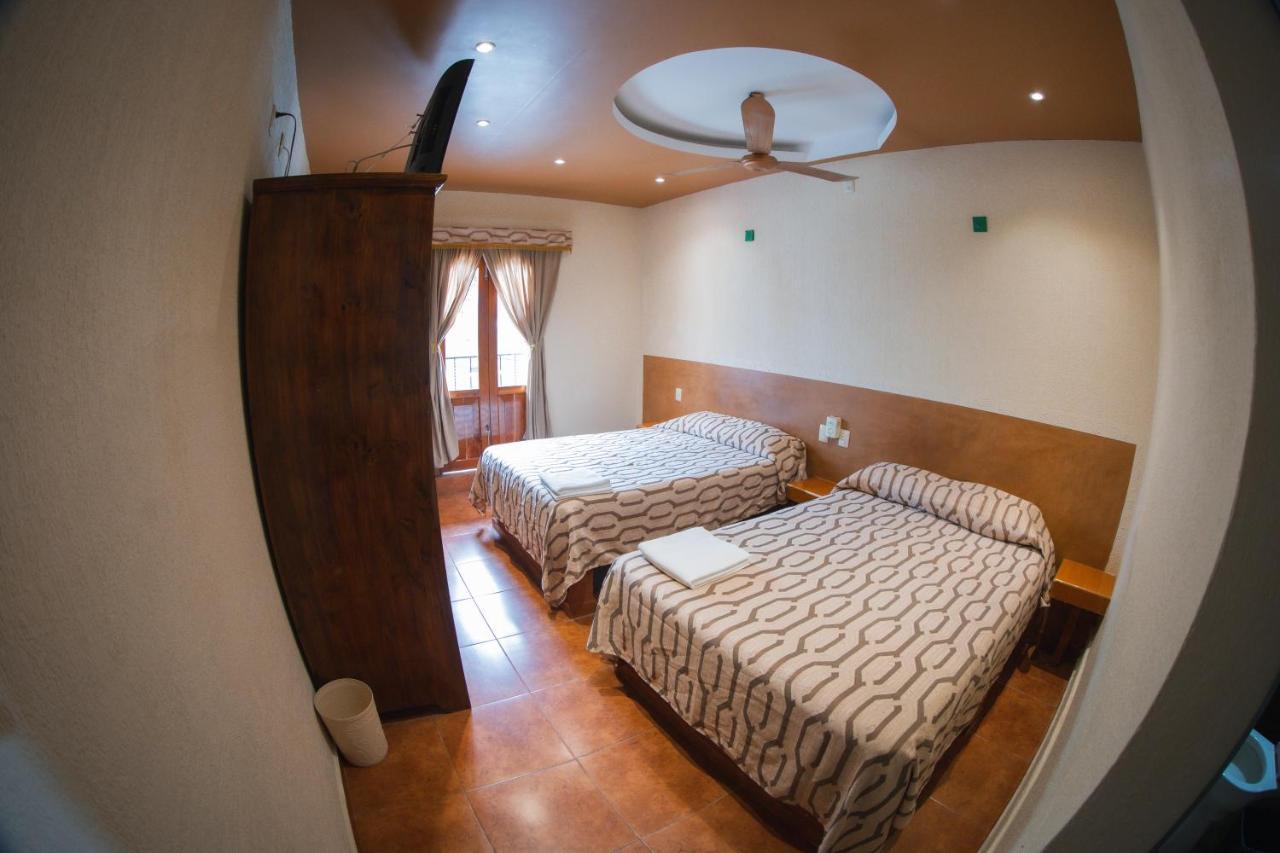Hotel & Suites Posada Molina Куэцалан-дель-Прогресо Экстерьер фото
