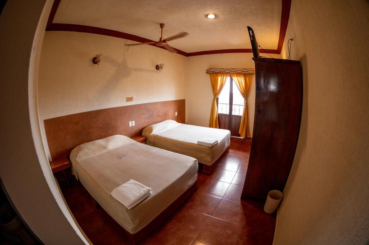 Hotel & Suites Posada Molina Куэцалан-дель-Прогресо Экстерьер фото